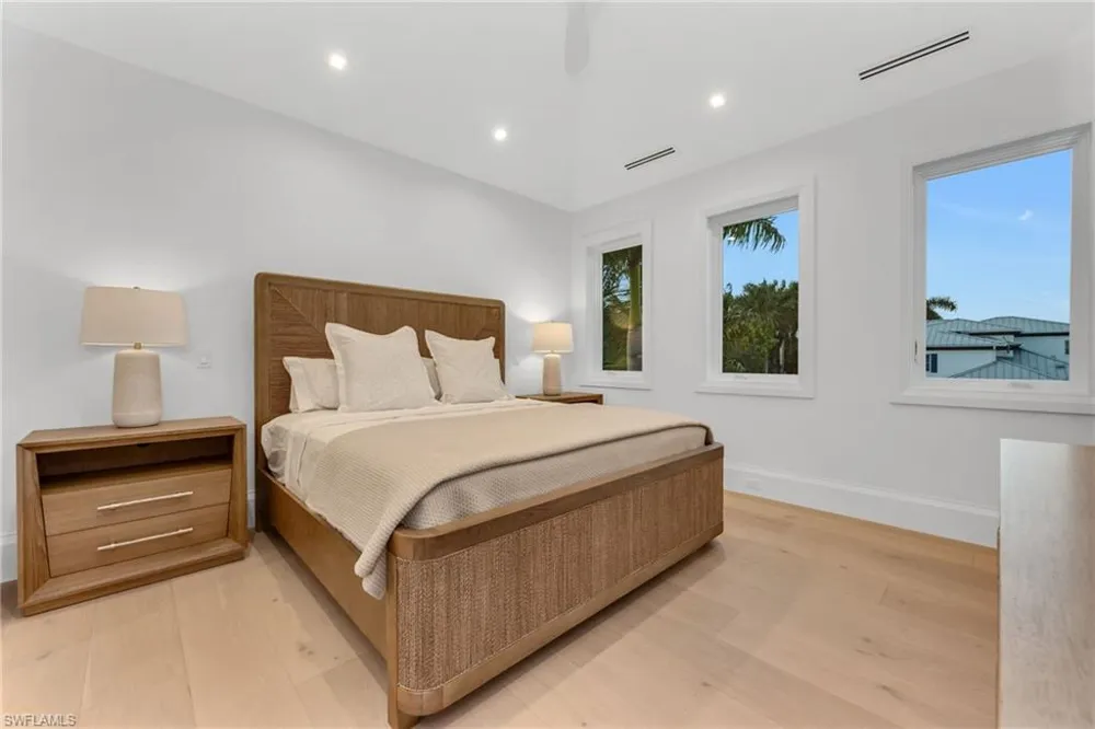 1935 5th Street S Naples, FL 34102