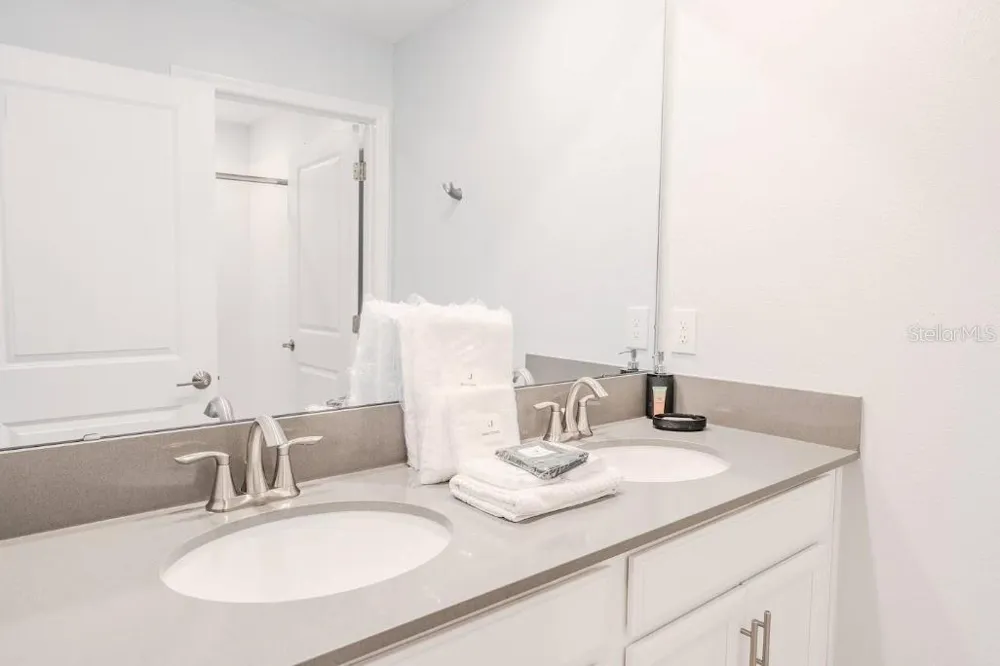 4261 PARAGRAPH DRIVE Kissimmee, FL 34746