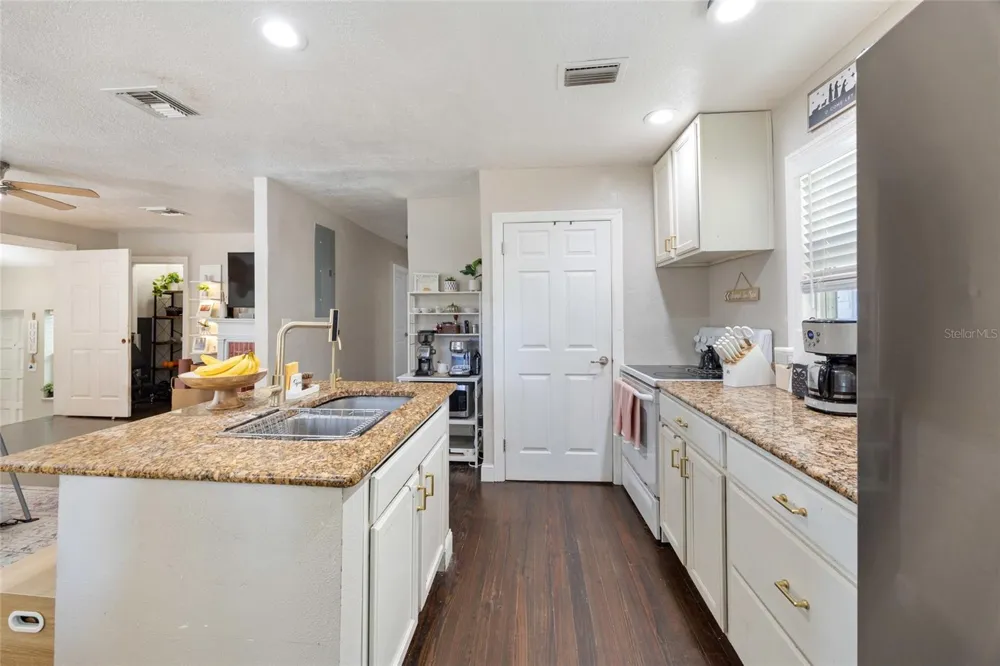1202 SUMTER STREET Leesburg, FL 34748