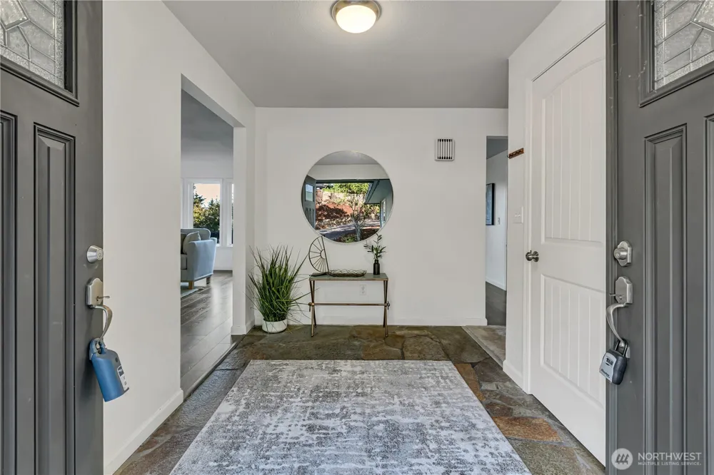 11404 Karshner Road E Edgewood, WA 98372