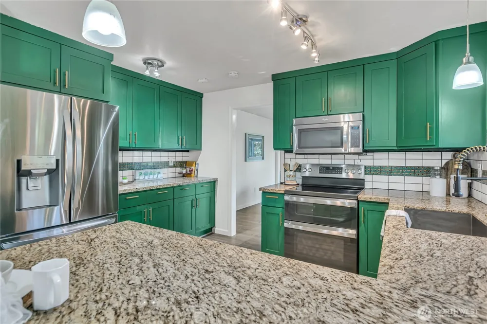 11404 Karshner Road E Edgewood, WA 98372