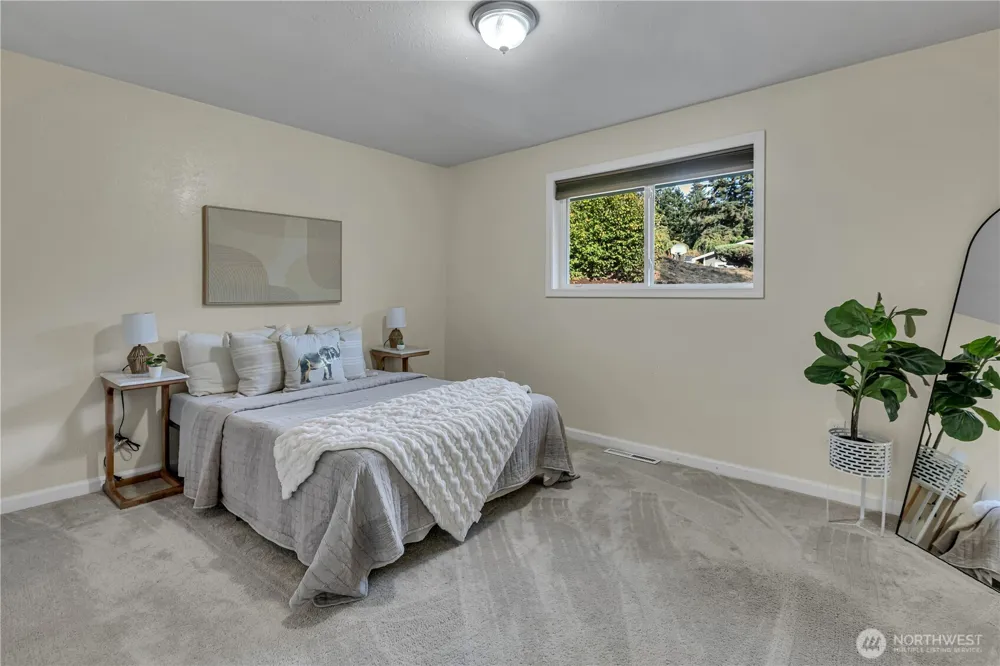 11404 Karshner Road E Edgewood, WA 98372