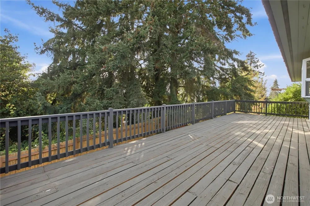 11404 Karshner Road E Edgewood, WA 98372