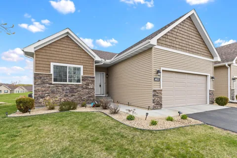 6023 Iris Lane