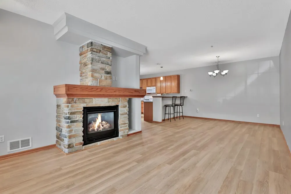 750 Maple Hills Drive #B Maplewood, MN 55117