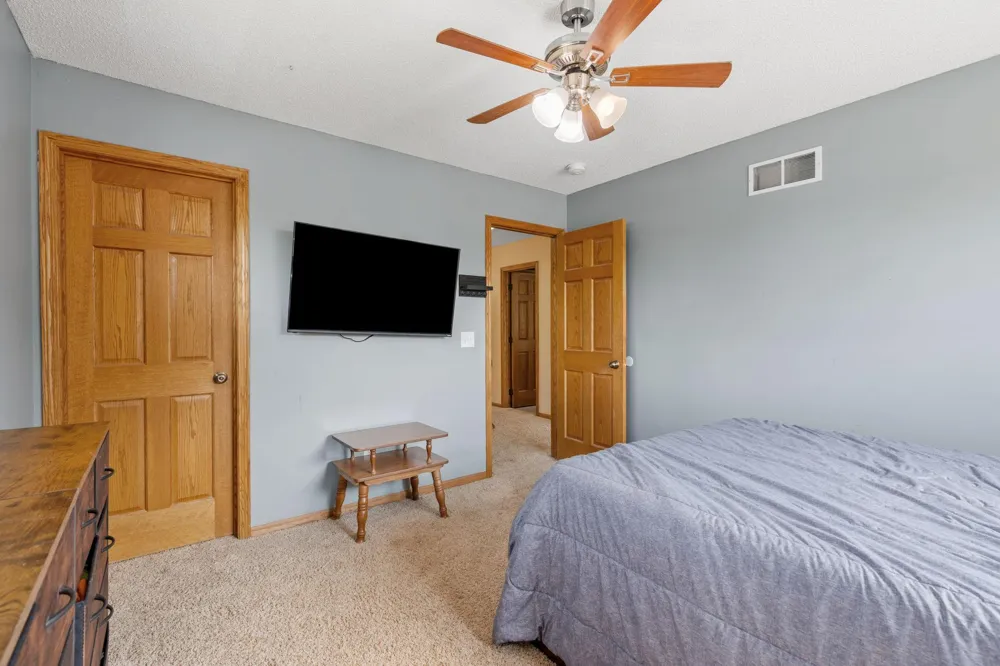 26141 22nd Street W Zimmerman, MN 55398