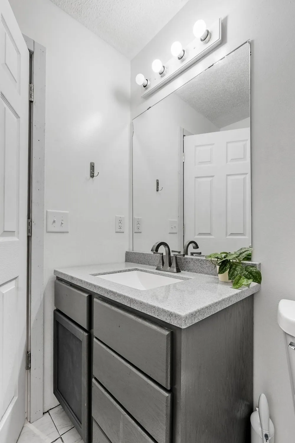 26141 22nd Street W Zimmerman, MN 55398