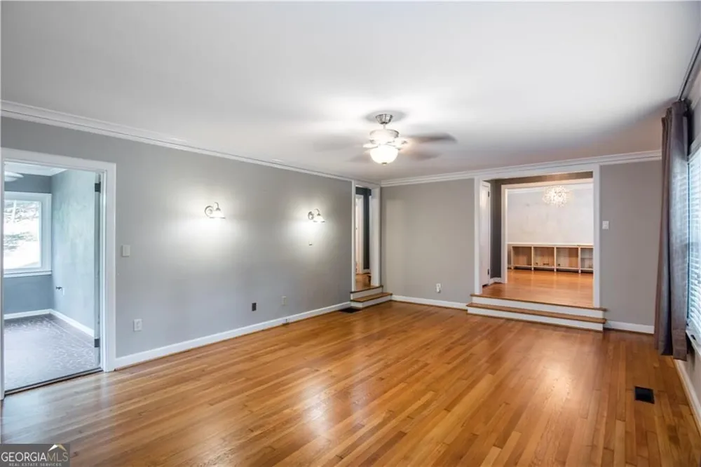 2743 Kimmeridge DR East Point, GA 30344