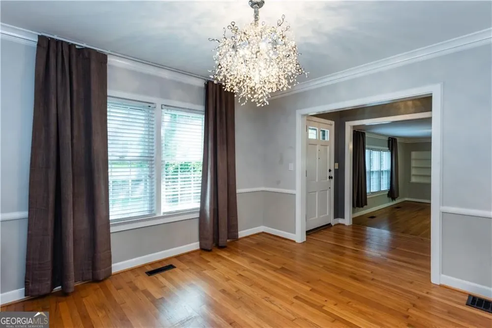 2743 Kimmeridge DR East Point, GA 30344