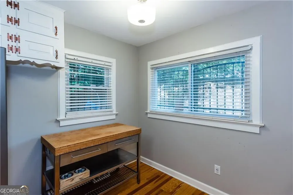 2743 Kimmeridge DR East Point, GA 30344