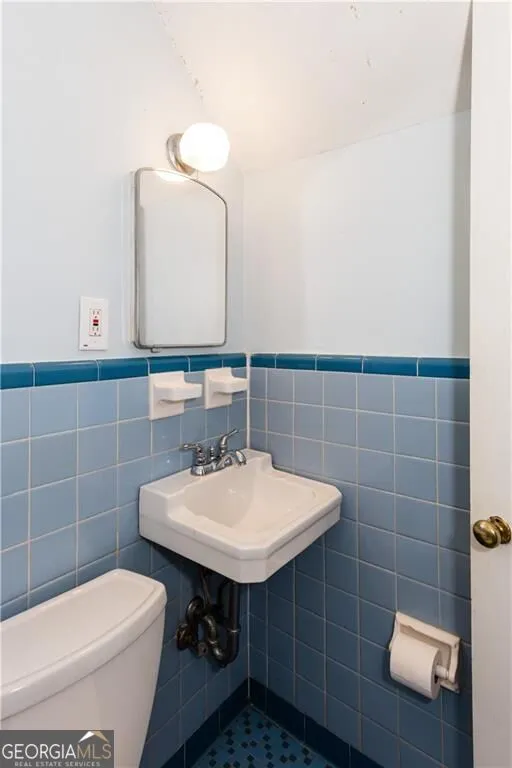 2743 Kimmeridge DR East Point, GA 30344