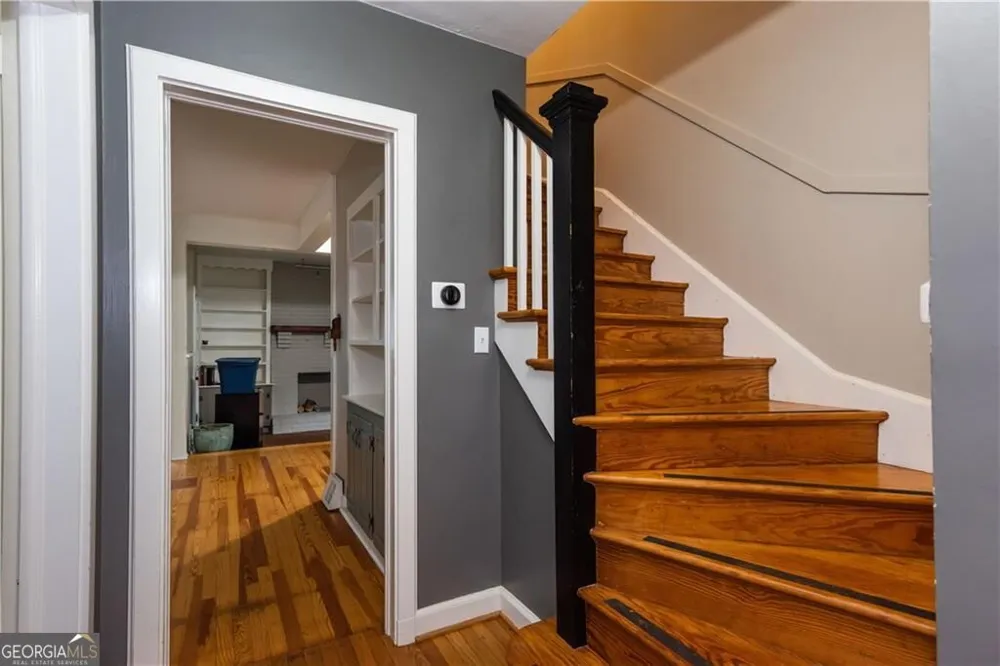2743 Kimmeridge DR East Point, GA 30344