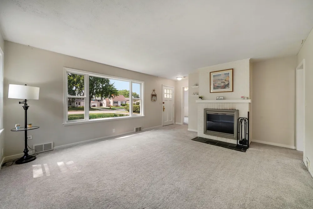 1525 Ramsey Street Hastings, MN 55033