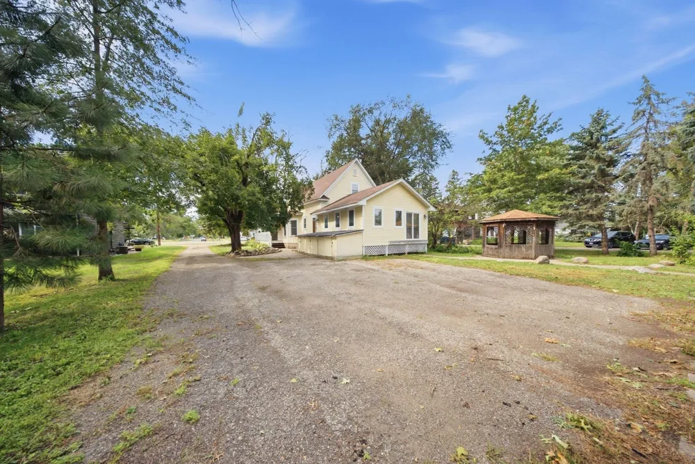317 8th Street Farmington, MN 55024