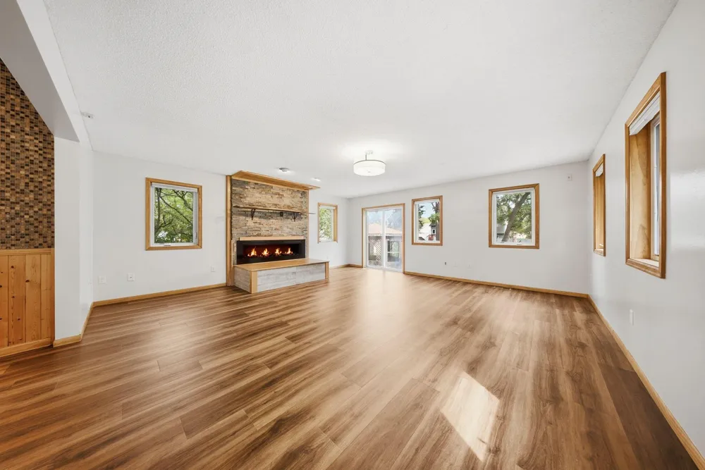 317 8th Street Farmington, MN 55024