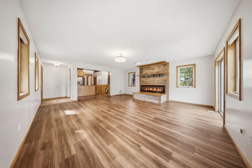 317 8th Street Farmington, MN 55024