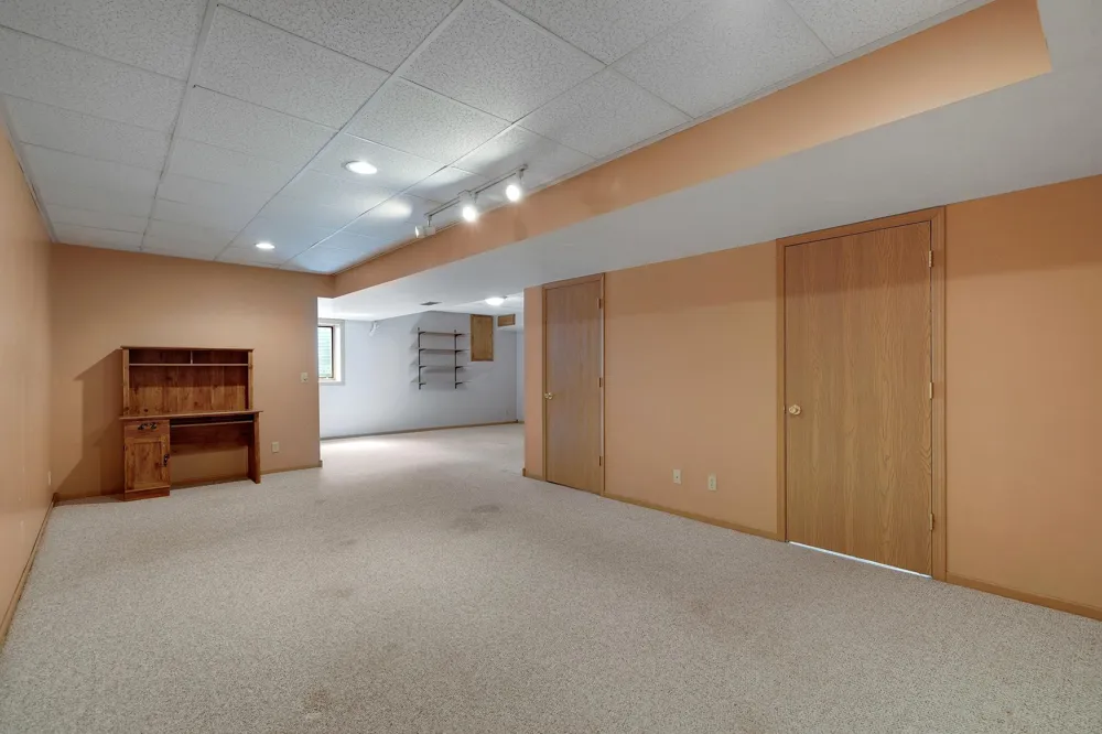 43 Jefferson Court Hastings, MN 55033