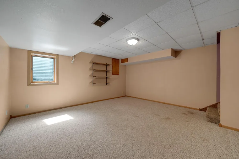 43 Jefferson Court Hastings, MN 55033