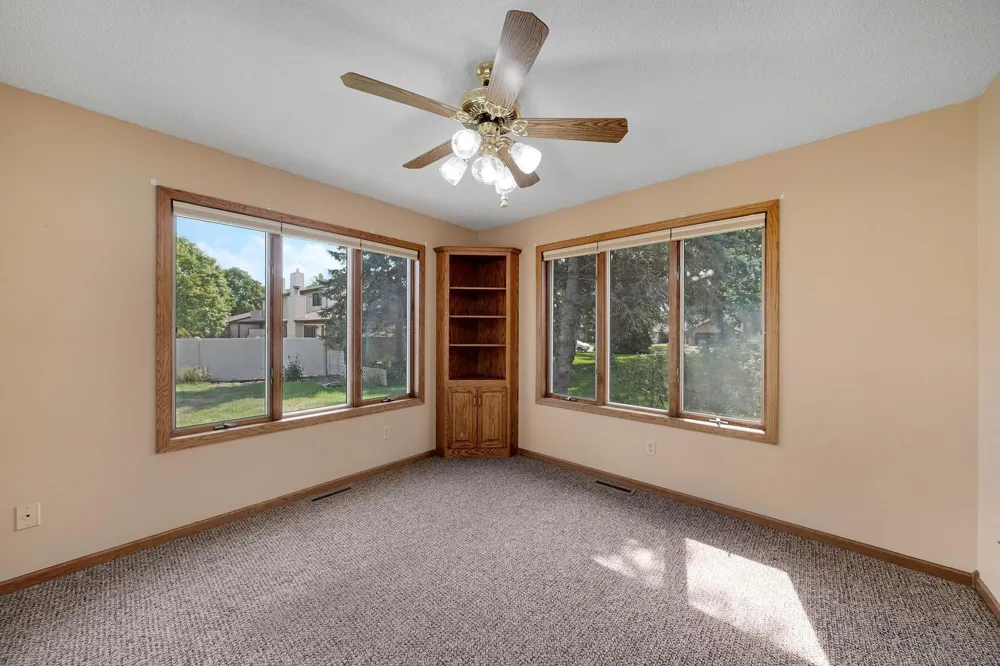 43 Jefferson Court Hastings, MN 55033