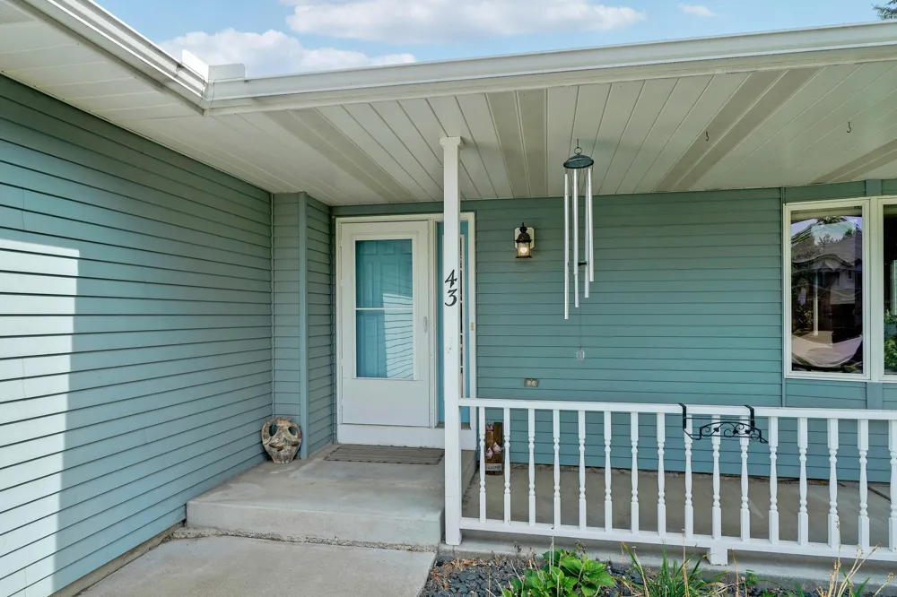 43 Jefferson Court Hastings, MN 55033