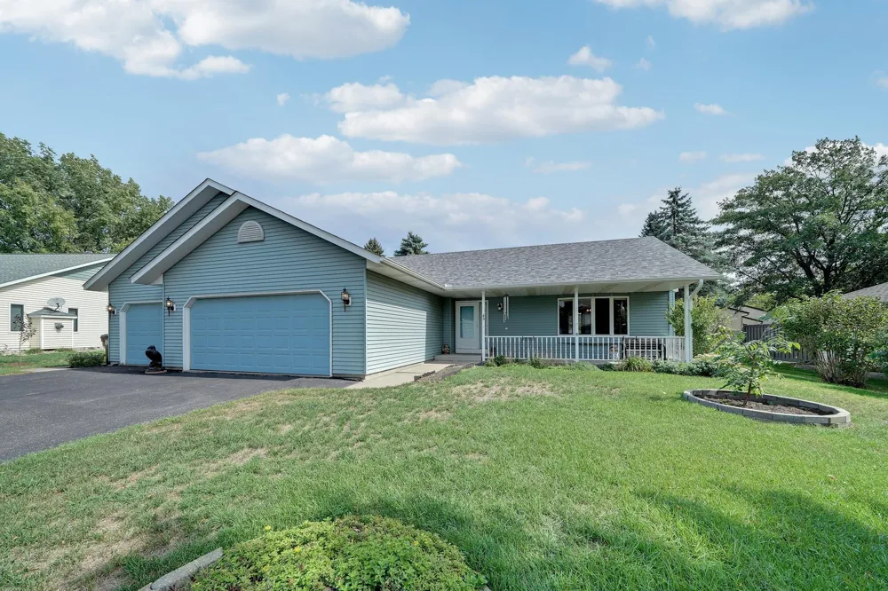 43 Jefferson Court Hastings, MN 55033
