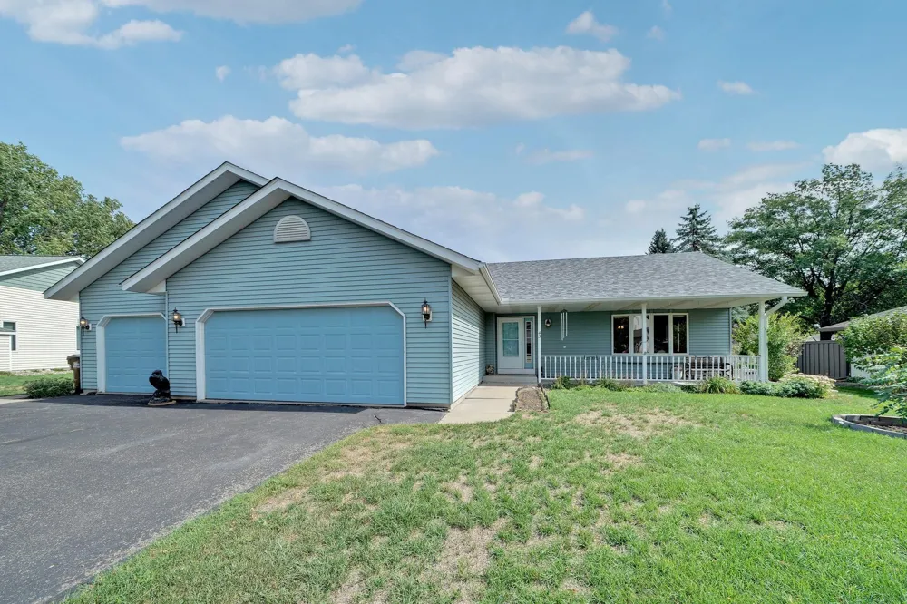 43 Jefferson Court Hastings, MN 55033