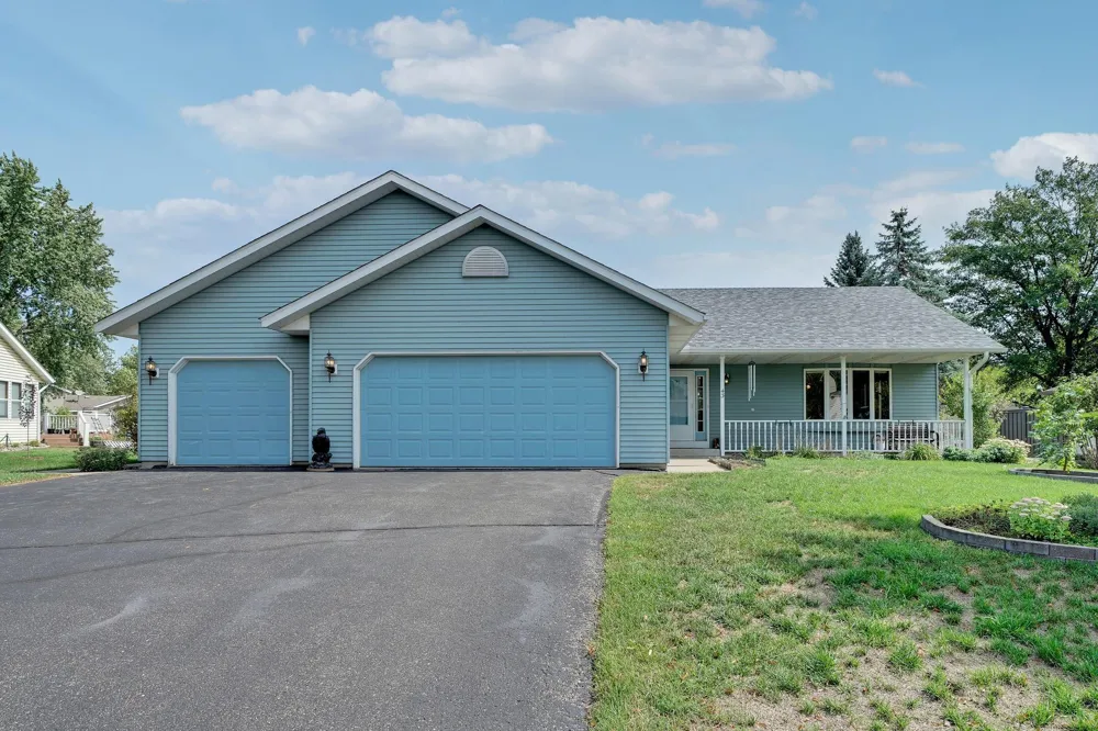43 Jefferson Court Hastings, MN 55033