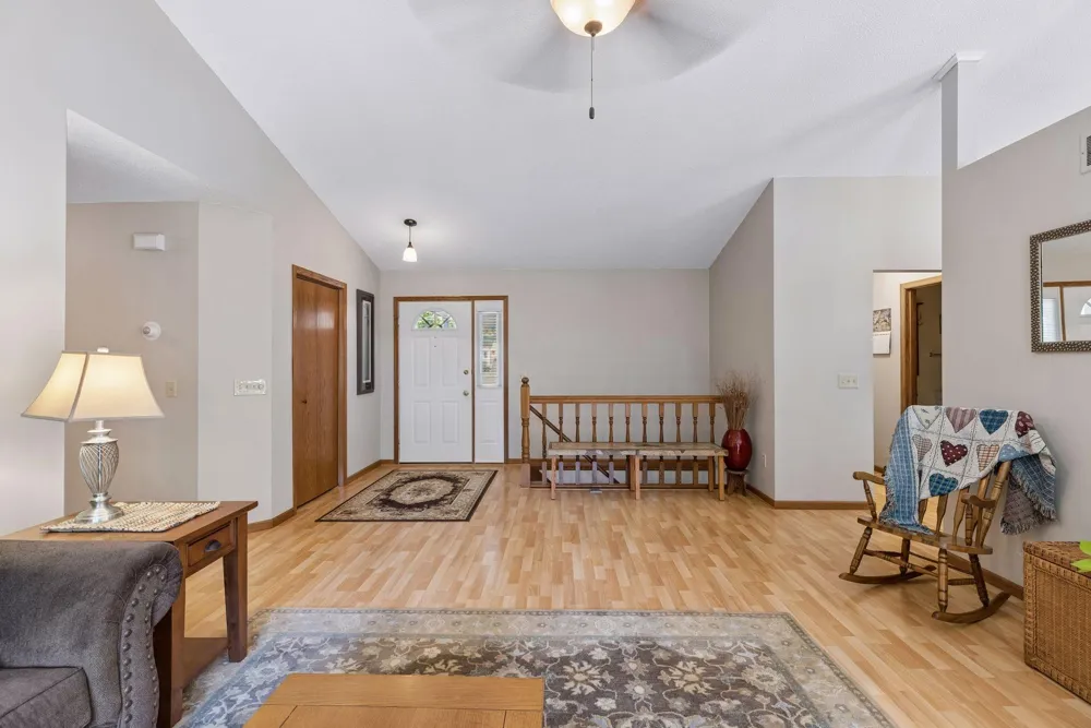 3180 Cuneen Trail Inver Grove Heights, MN 55076