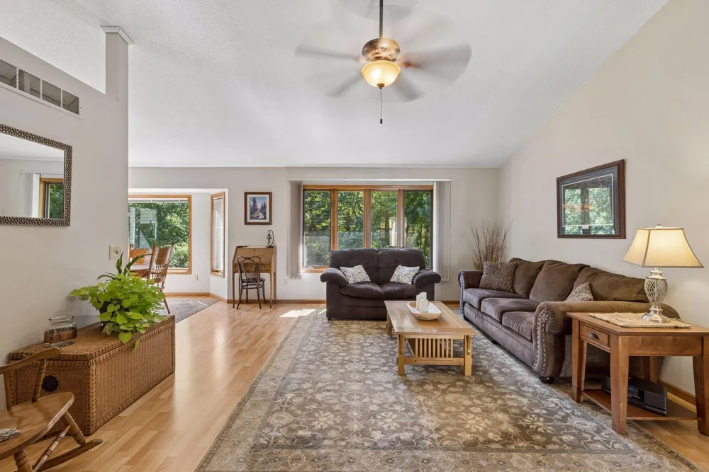 3180 Cuneen Trail Inver Grove Heights, MN 55076