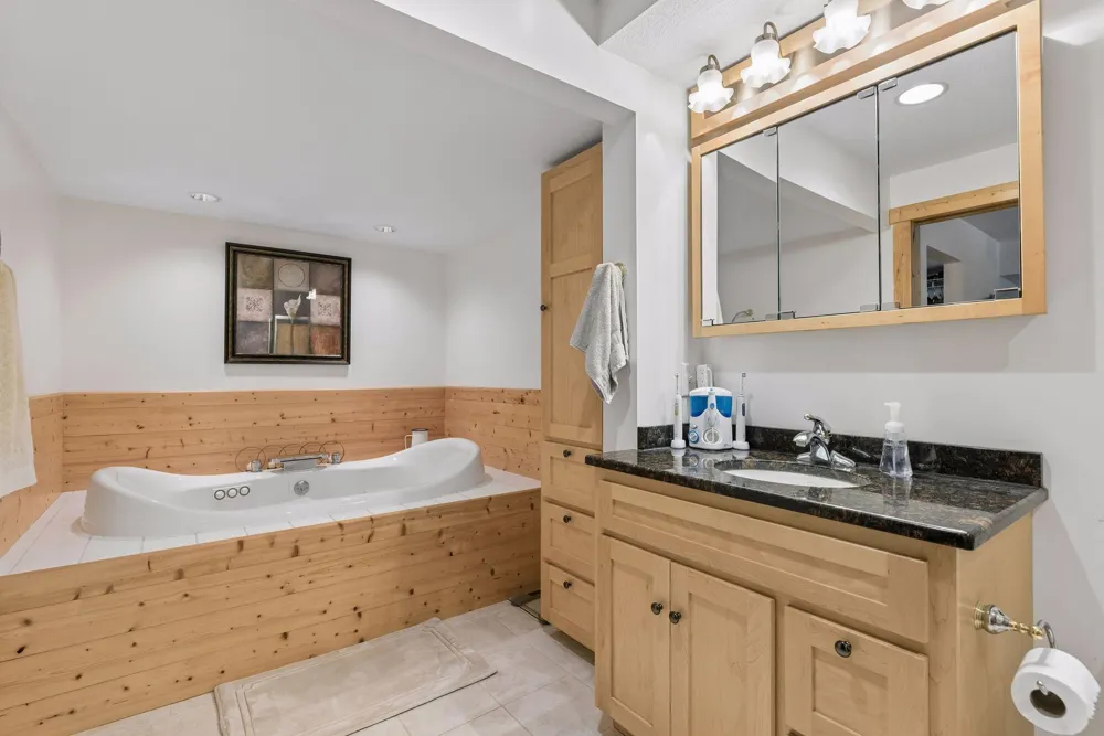 3180 Cuneen Trail Inver Grove Heights, MN 55076
