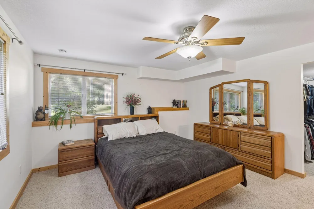3180 Cuneen Trail Inver Grove Heights, MN 55076