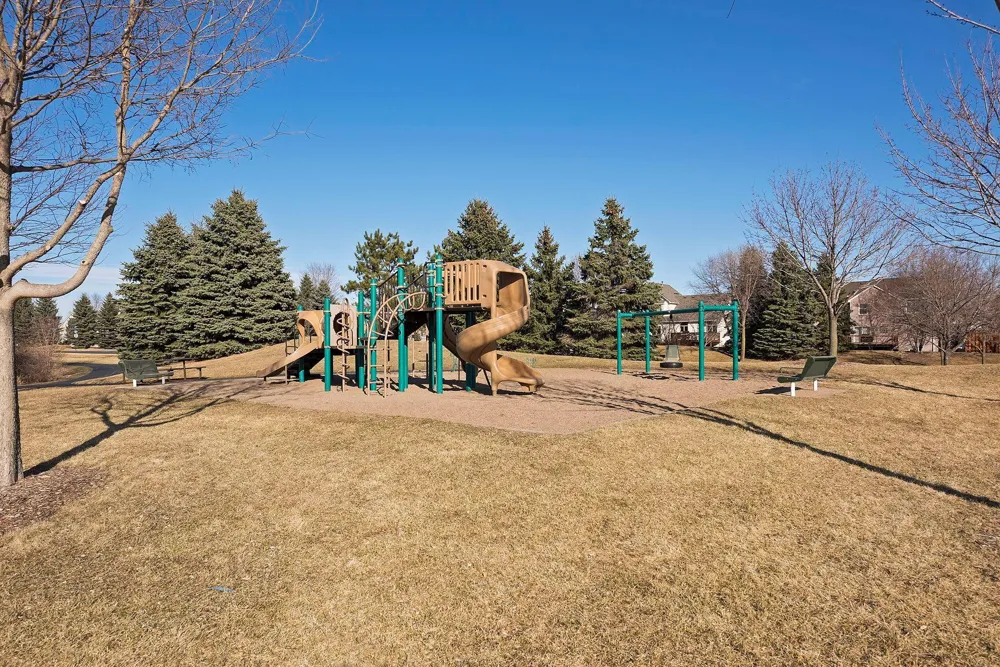 3180 Cuneen Trail Inver Grove Heights, MN 55076