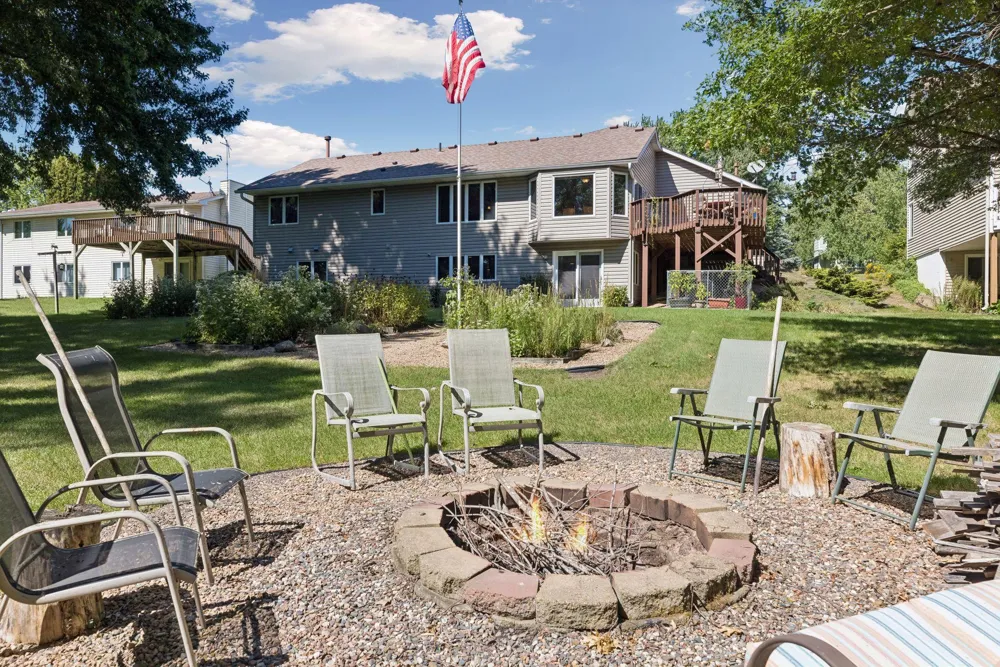 3180 Cuneen Trail Inver Grove Heights, MN 55076