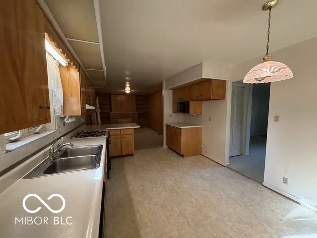 445 Belmar Avenue Indianapolis, IN 46219