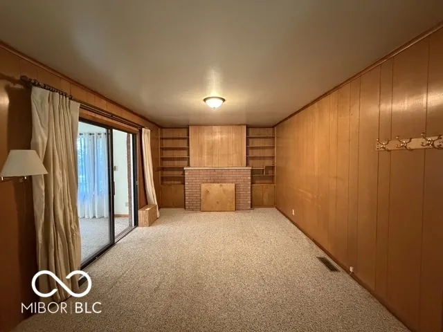 445 Belmar Avenue Indianapolis, IN 46219