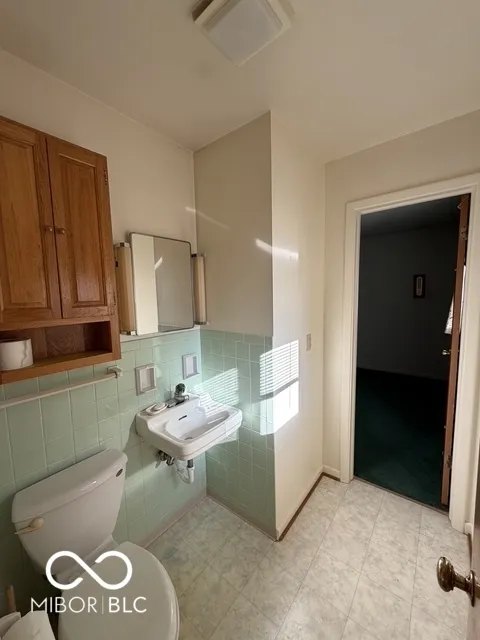 445 Belmar Avenue Indianapolis, IN 46219