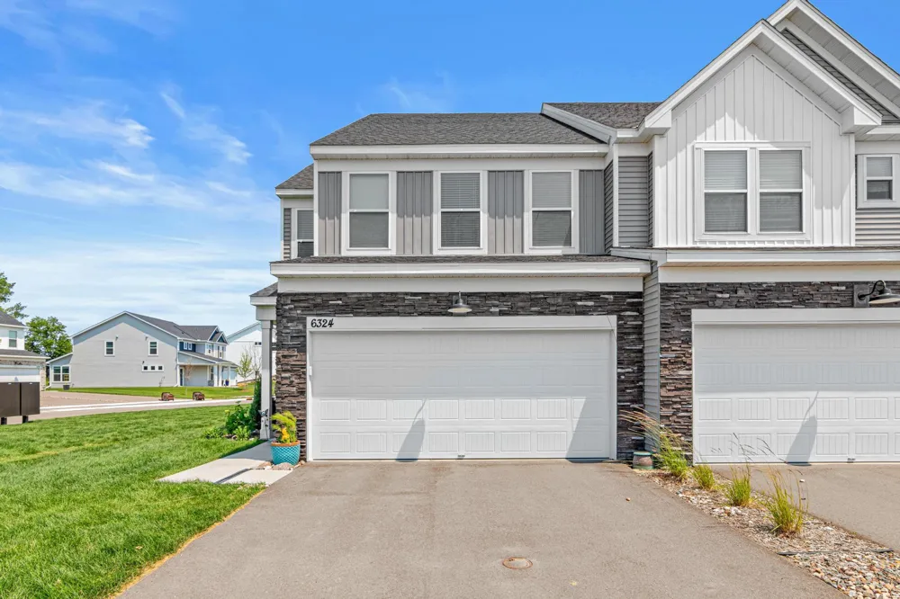 6324 Larkspur Lane Corcoran, MN 55340