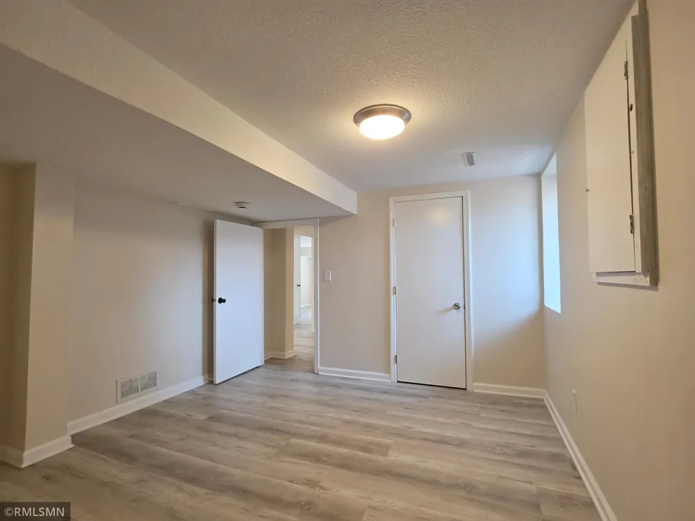 1306 Woodhill Road Burnsville, MN 55337