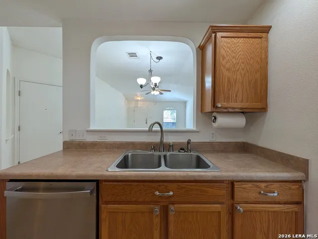 369 STARLING CRK New Braunfels, TX 78130
