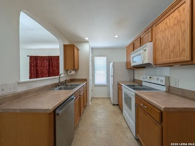 369 STARLING CRK New Braunfels, TX 78130