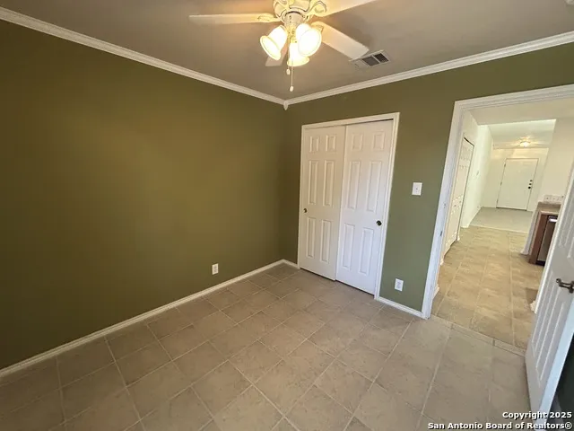 369 STARLING CRK New Braunfels, TX 78130