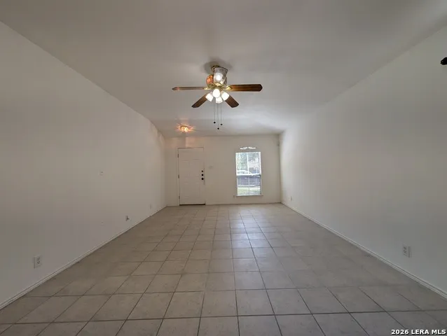 369 STARLING CRK New Braunfels, TX 78130
