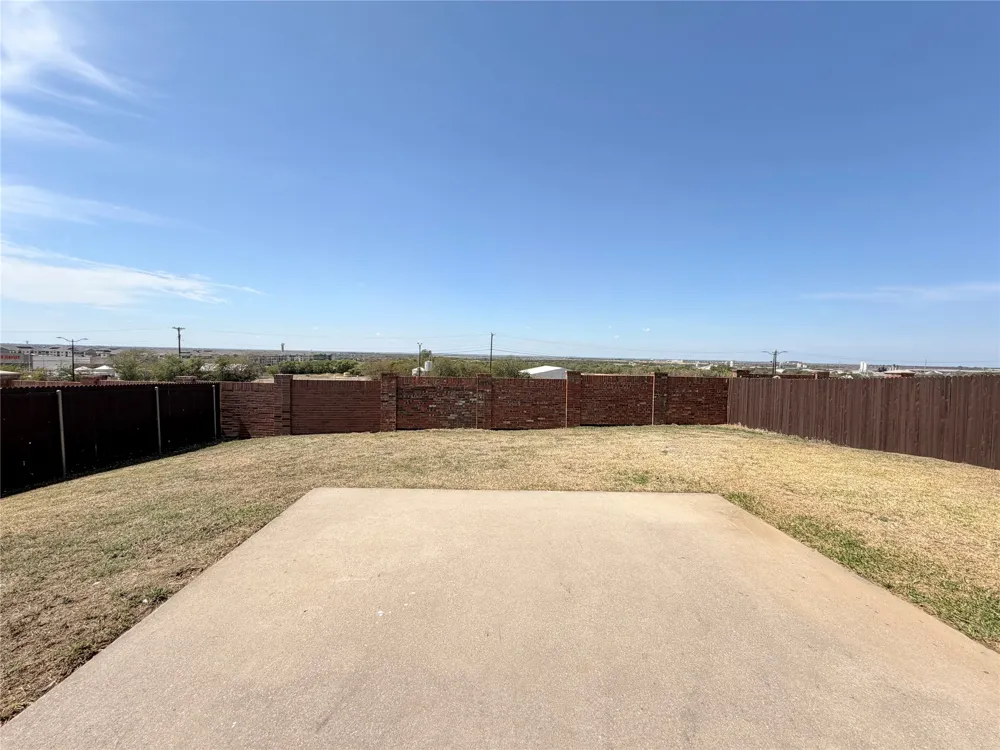2821 Saddlebred Trail Celina, TX 75009