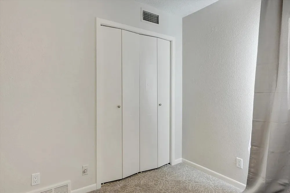 612 W Northgate Drive Irving, TX 75062