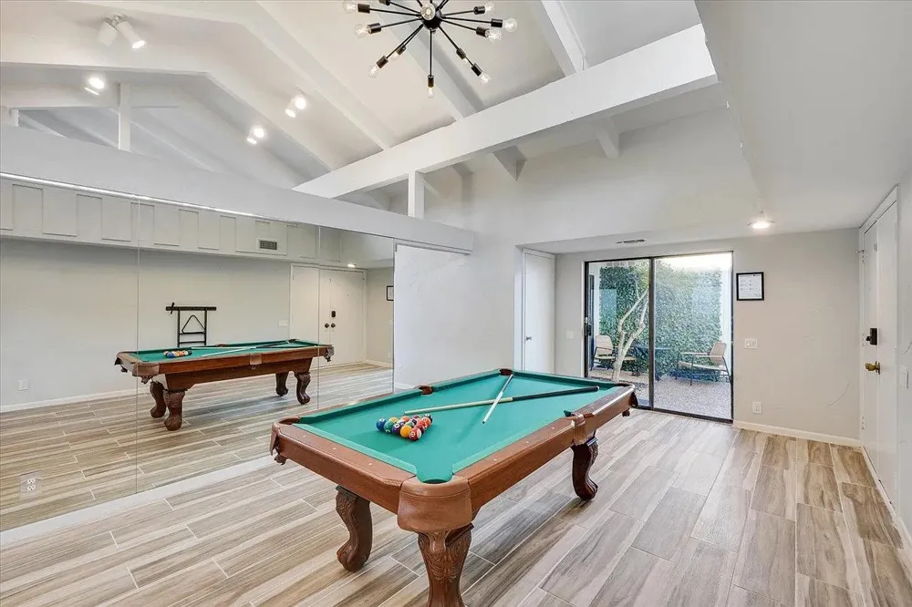 612 W Northgate Drive Irving, TX 75062
