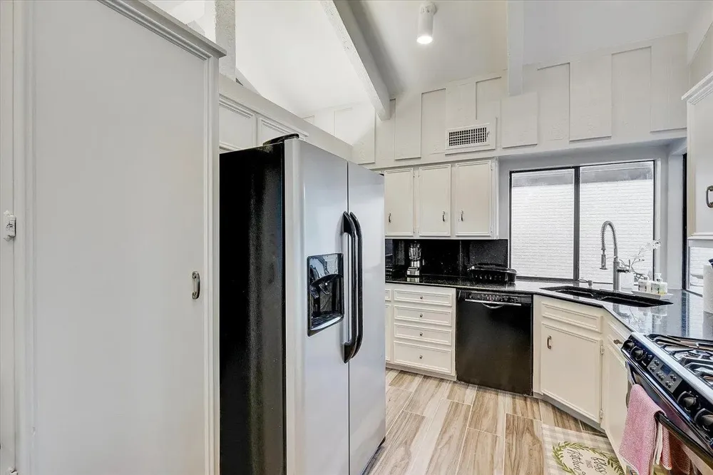 612 W Northgate Drive Irving, TX 75062