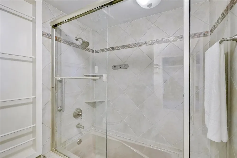 612 W Northgate Drive Irving, TX 75062
