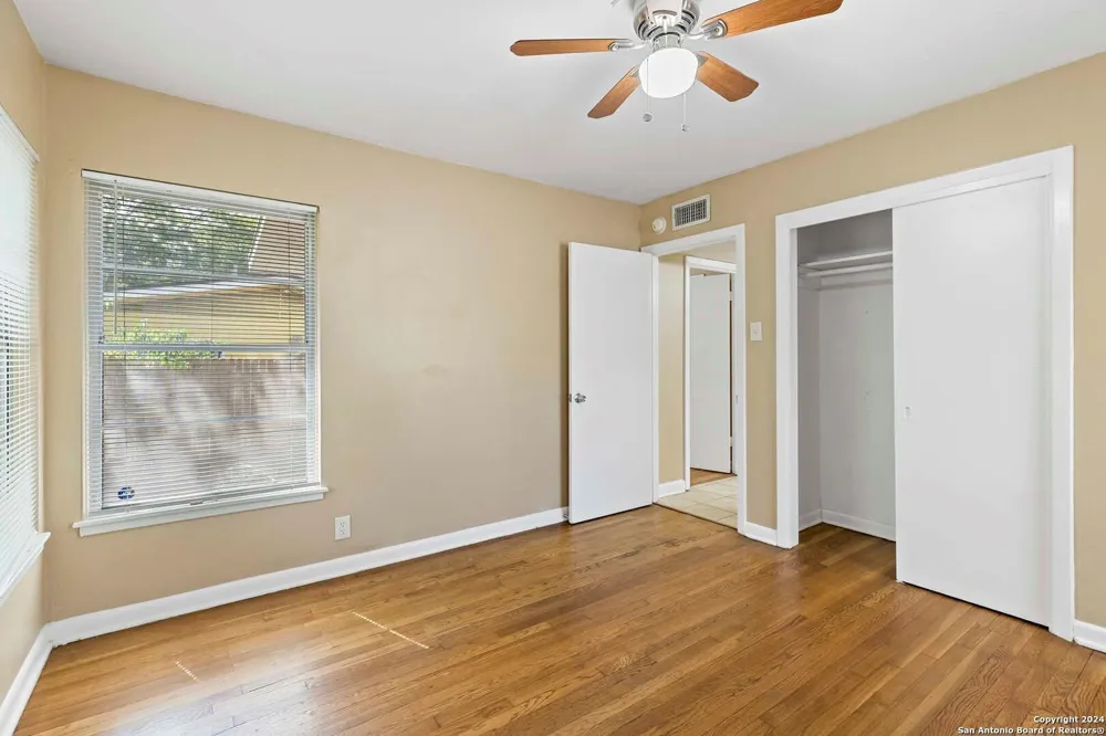 331 Ave Maria Drive San Antonio, TX 78216