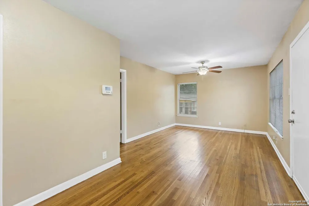 331 Ave Maria Drive San Antonio, TX 78216