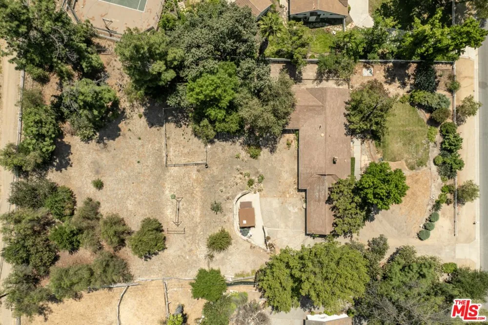 23909 Long Valley Road Hidden Hills, CA 91302